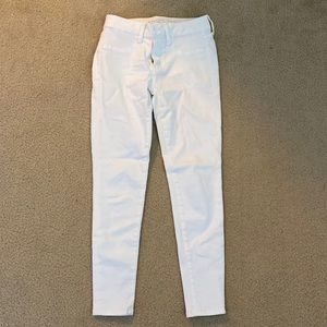 White American Eagle Jeans